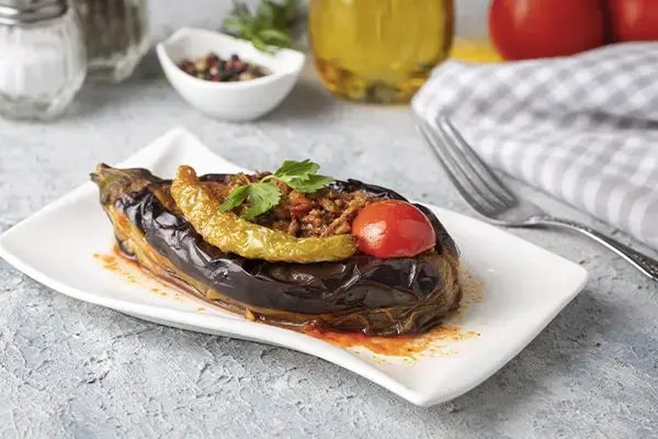 Aubergines aux anchois et aux câpres